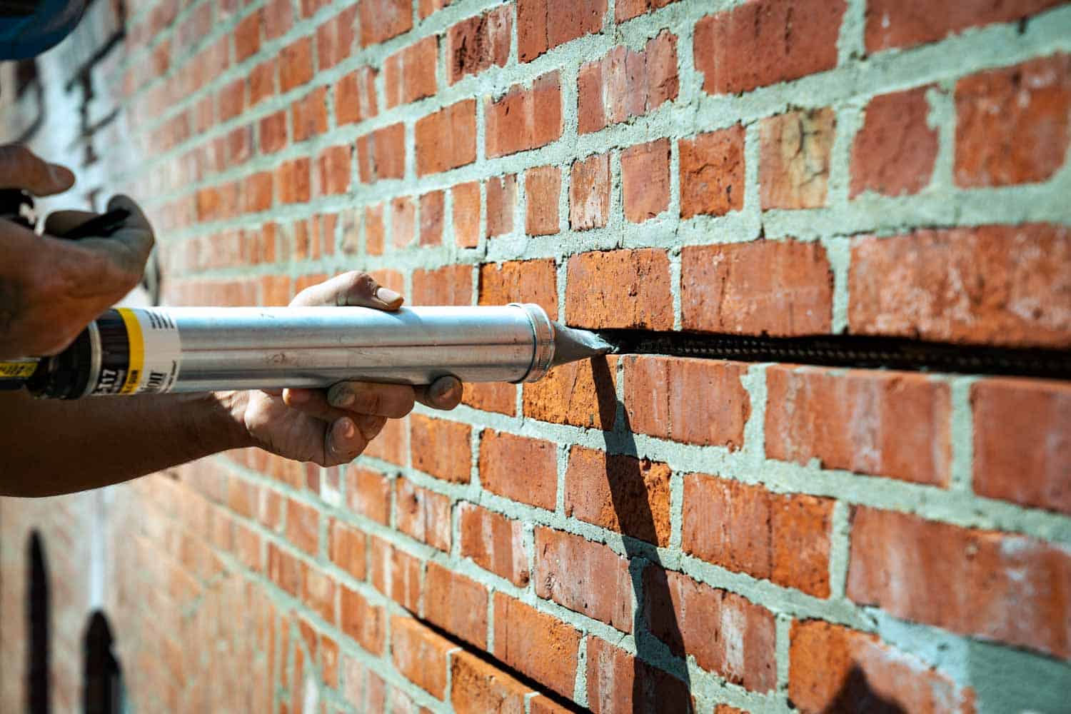 How Do You Repair A Damaged Brick Wall?