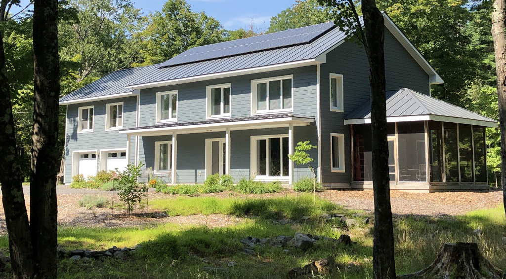 Daniel Levy built this Passive House-certified structure with Autoclaved Aerated Concrete.