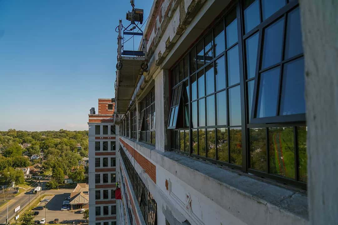 exterior of the Hardesty Federal Complex is show